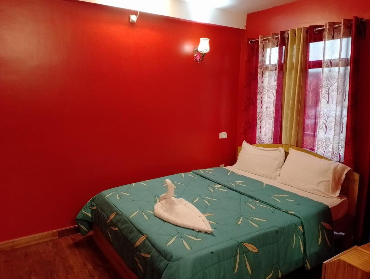 Aurora Guest House Shillong Eksteriør bilde