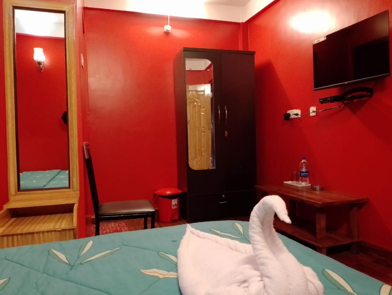 Aurora Guest House Shillong Eksteriør bilde